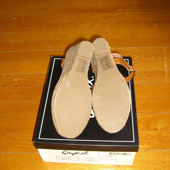 NEW QUPID RENATTA CAMEL ESPADRILLE WEDGE SHOES 7M - Picture 6 of 7